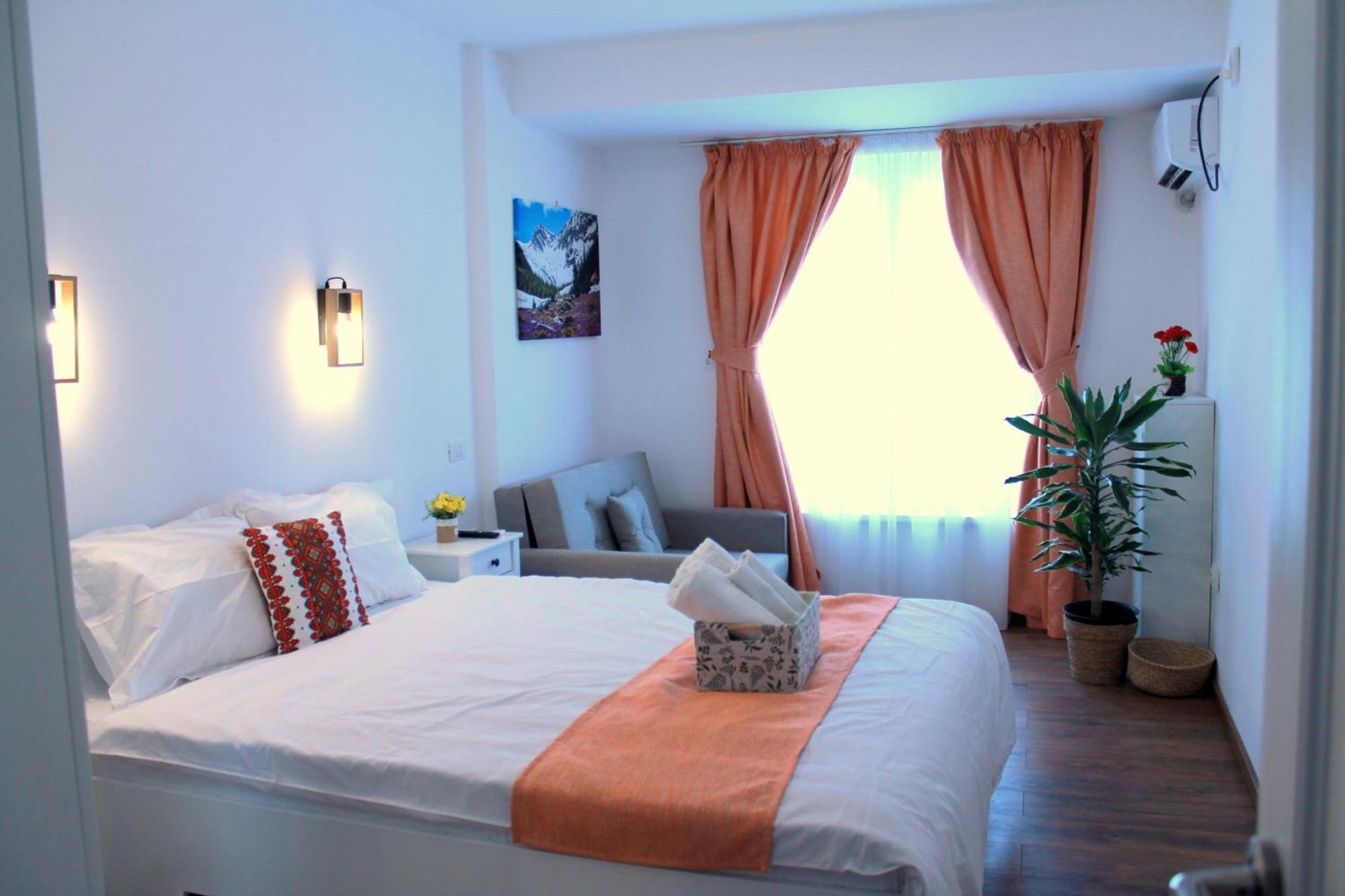 Traditional Romanian Apartments Bucharest Luaran gambar