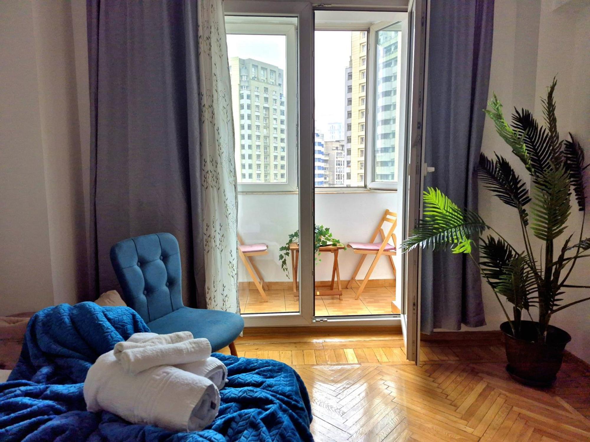 Traditional Romanian Apartments Bucharest Luaran gambar