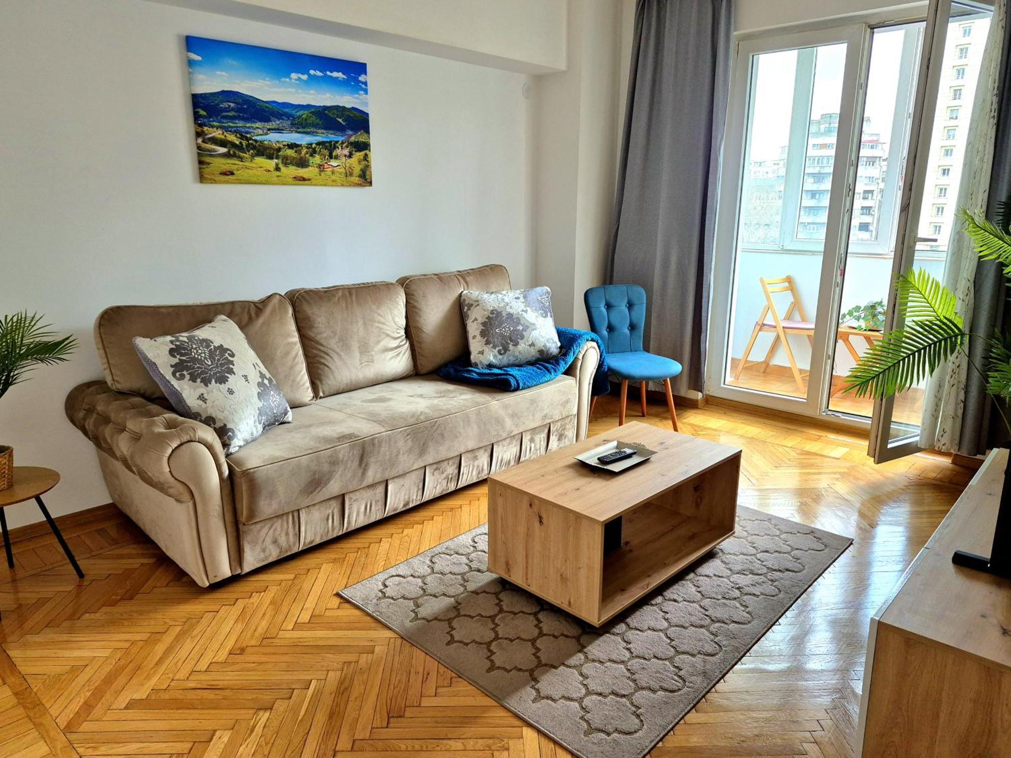 Traditional Romanian Apartments Bucharest Luaran gambar